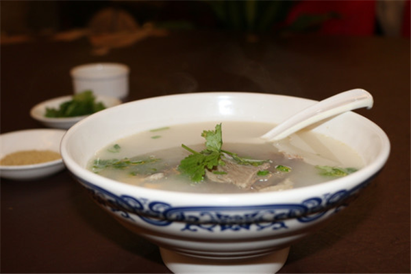 二撇羊肉汤 二撇羊肉汤