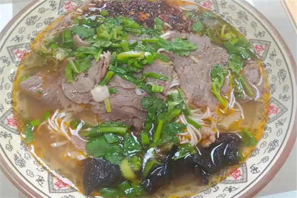 雷三羊肉粉 雷三羊肉粉