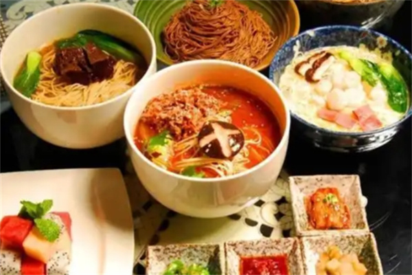 子墨速食专家