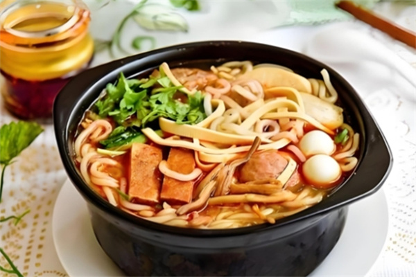 一锅香土豆粉 一锅香土豆粉