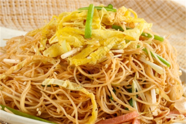 小勇炒米粉 小勇炒米粉