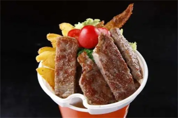 红番区牛排杯炸鸡杯