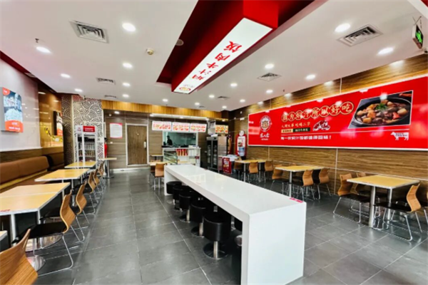 苏八公焖汁牛肉饭