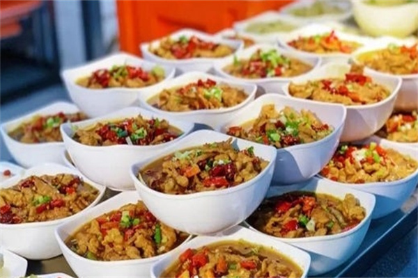 饭小豆小碗菜