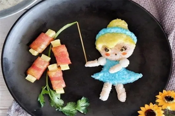童心圆卡通餐
