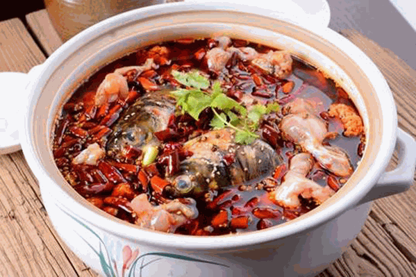 何师傅美蛙鱼头特色火锅