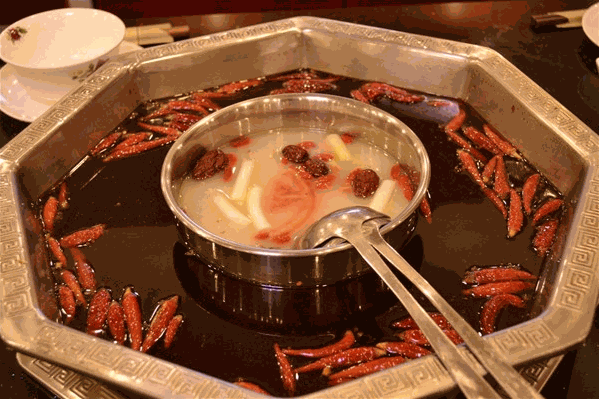 牛源地火锅 牛源地火锅