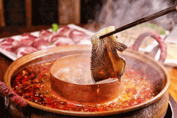 奔吃老火锅