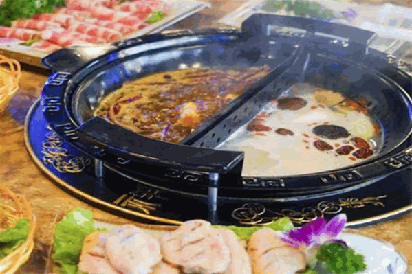 会飞的火锅