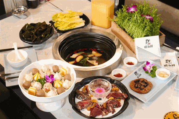 腩潮鲜牛腩火锅店 腩潮鲜牛腩火锅店