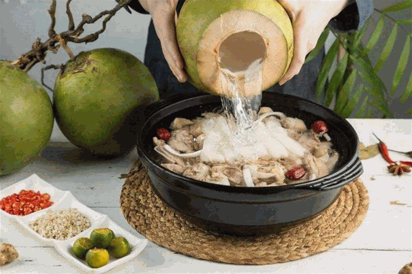 荔园四季椰子鸡 荔园四季椰子鸡