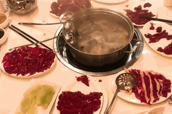 潮牛名门牛肉火锅 潮牛名门牛肉火锅