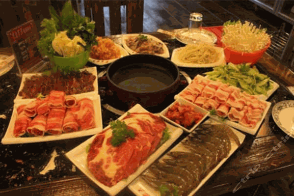 汉釜宫自助海鲜烤肉火锅