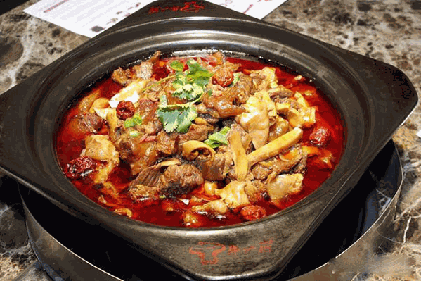 边界牛到家牛肉火锅
