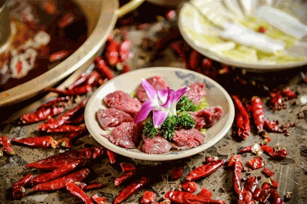 正能量脆肉鲩火锅