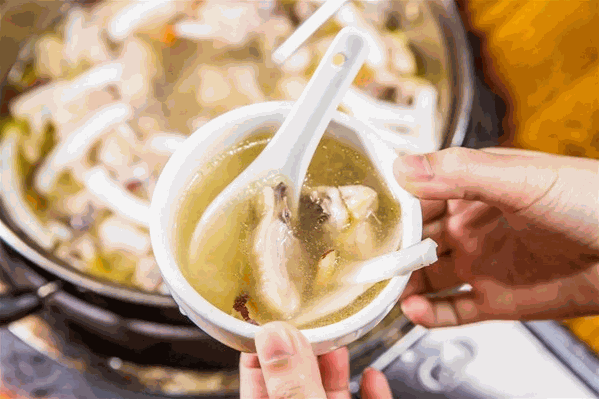 椰园印象椰子鸡
