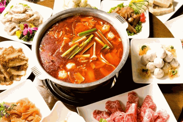 付二娘美蛙鱼头火锅