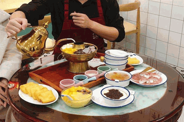 老秋糖水美食火锅
