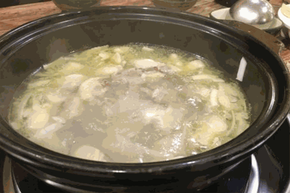 沁园四季椰子鸡