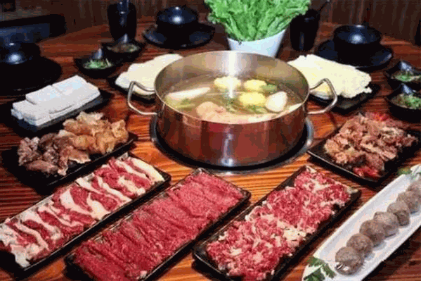 将军邸鲜牛肉美蛙鱼火锅