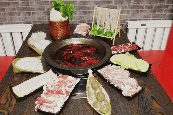 小酌坝子老灶火锅