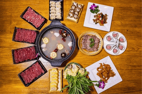 苏兄黄牛肉海鲜火锅