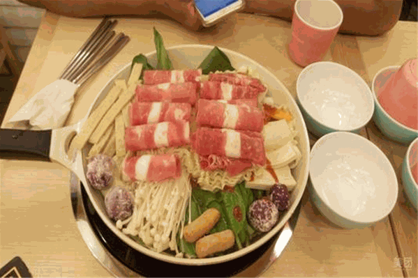 苏兄黄牛肉海鲜火锅