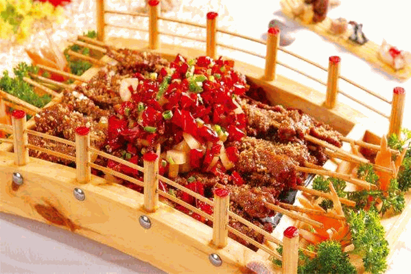 小君肝串串香火锅