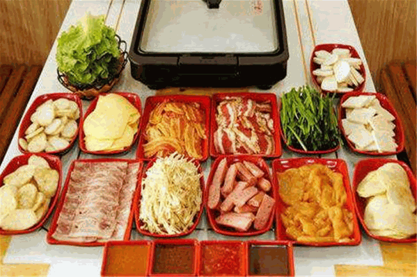 四盈牛馆潮汕牛肉火锅 四盈牛馆潮汕牛肉火锅