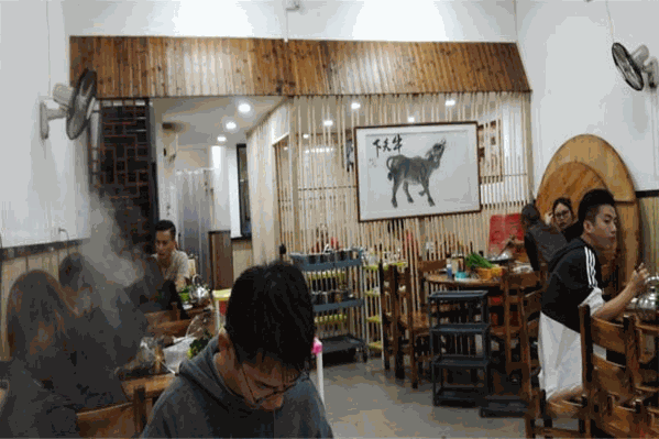 牛天下本地特色牛肉火锅