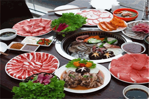 公安牛肉火锅店