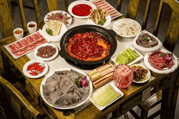 阁外牛潮汕牛肉鲜火锅