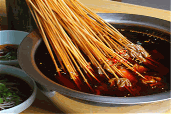 掂过碌椒成都特色串串火锅