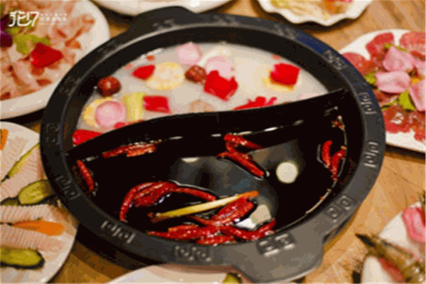 花十七格调火锅音乐餐吧
