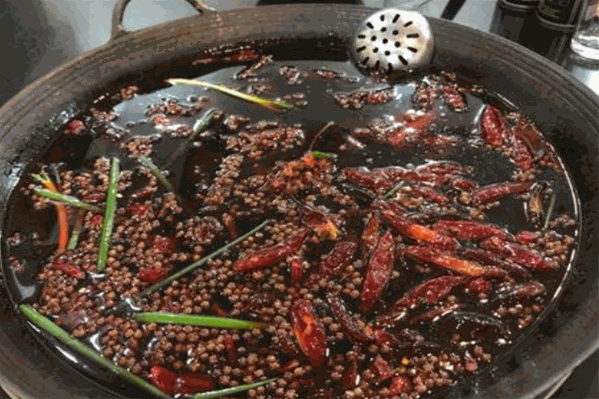 龙凤火锅