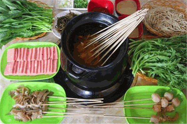 裕丰小土屋涮毛肚 裕丰小土屋涮毛肚