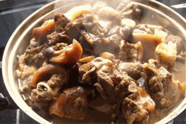 花江狗肉火锅