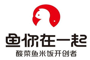 鱼在一起