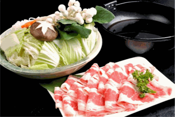 炮碗粿条牛肉火锅