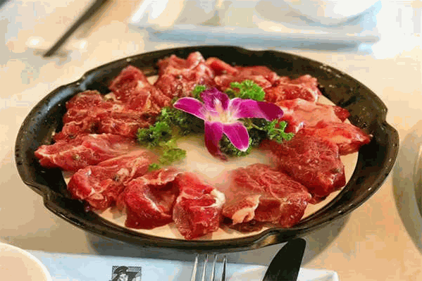 腩潮鲜火锅 腩潮鲜火锅