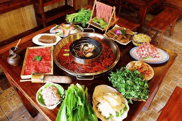 巴龑火锅