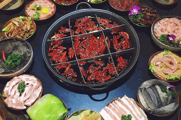 烨焰红唇串串香火锅 烨焰红唇串串香火锅