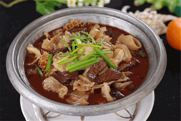 飞哥牛杂火锅