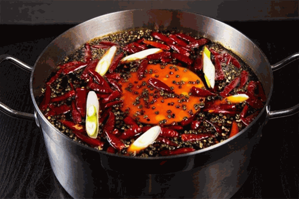 龙虾冷鲜肉小火锅