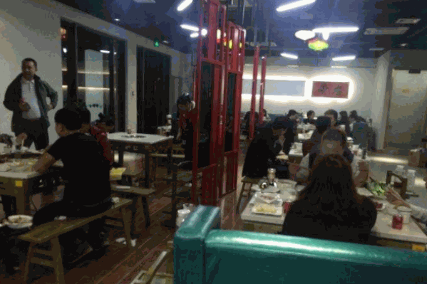 江上城大侠辣堂重庆老火锅