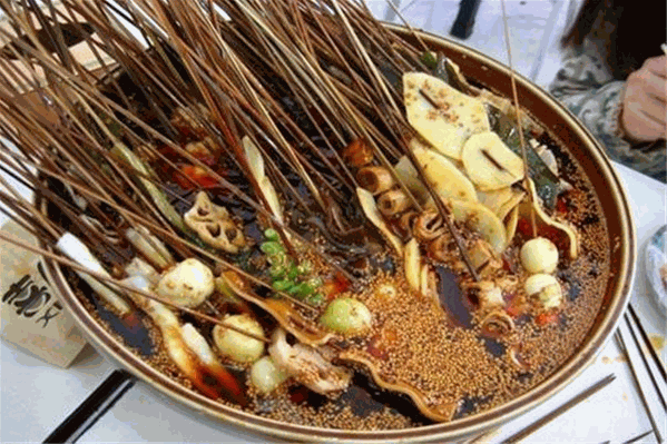 味满签串串香