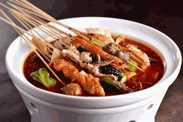 小伍月冷锅串串