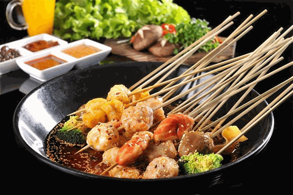 小伍月冷锅串串