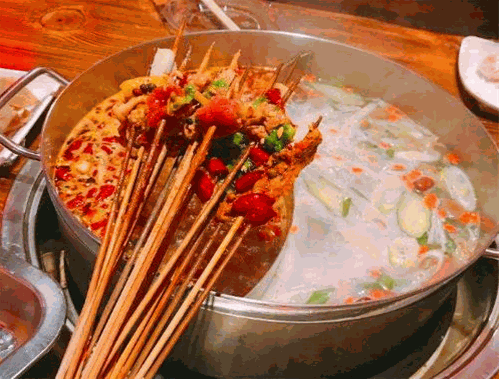 好吃牛串串香火锅
