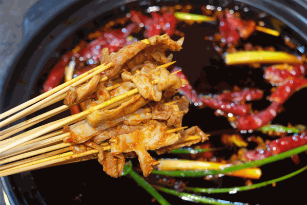 签挂串串香火锅